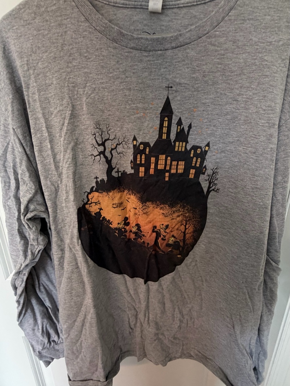 Disney Gray Long-Sleeve Halloween Haunted House Tee